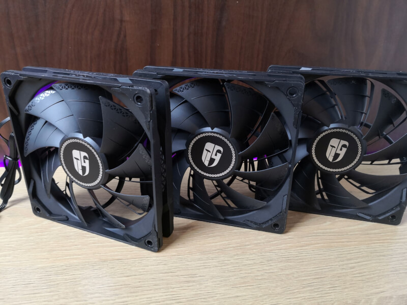 Castle 360EX 120 mm deepcool blæser 1800 rpm aio
